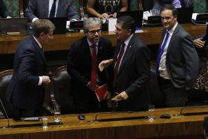 Cámara de diputados rechaza acusación constitucional contra Sebastián Piñera