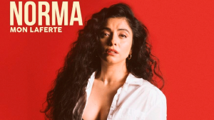 Disco "Norma" de Mon Laferte es elegido uno de los mejores de la década según Billboard
