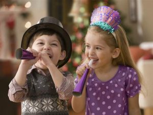 ¿Cómo celebrar el año nuevo con tus niños? Aquí te entregamos consejos