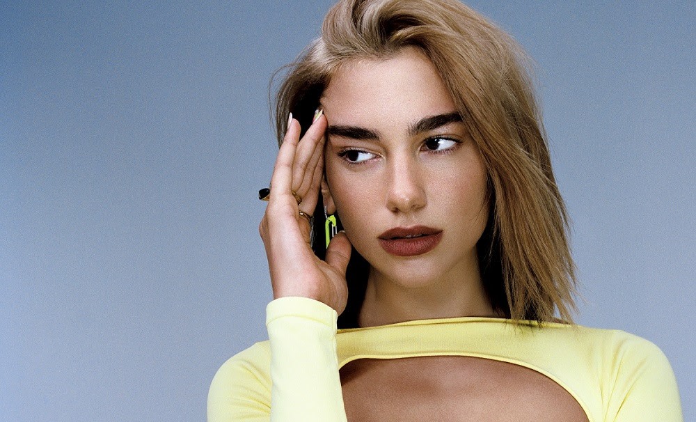 Dua Lipa habría revelado el nombre de su nuevo álbum con un tatuaje