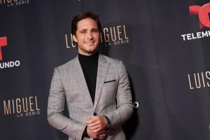 Diego Boneta termina su participación como 'El Sol de México' en "Luis Miguel, la serie"