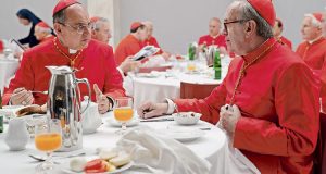 Actor Luis Gnecco revela como llegó a trabajar en la película "Los dos Papas"