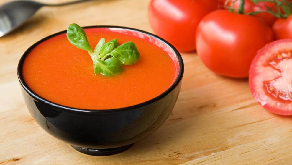 Ideal para las altas temperaturas: Disfruta de un rico gazpacho de tomate