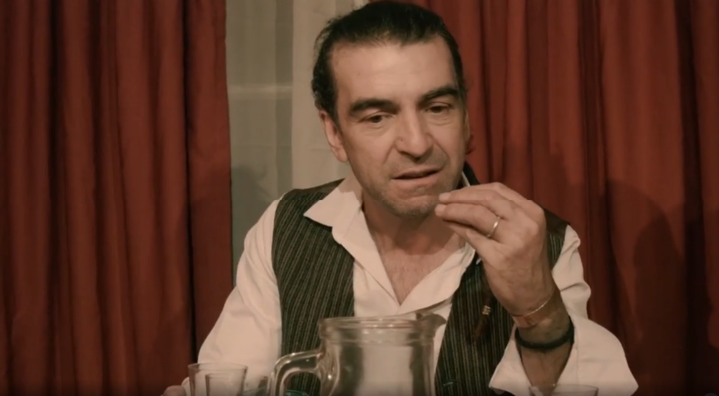 Jorge Alis sorprendió con divertida parodia de "Los 80"