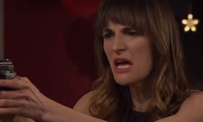 ¿Quién saldrá herido? Valentina llega armada al pasaje en "Verdades ocultas"