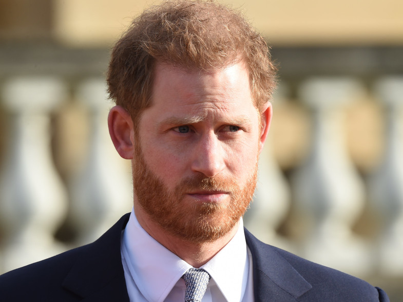 Príncipe Harry reapareció en público tras alejamiento de la familia real