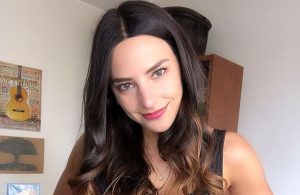 Daniela Castillo celebra el verano con foto en bikini