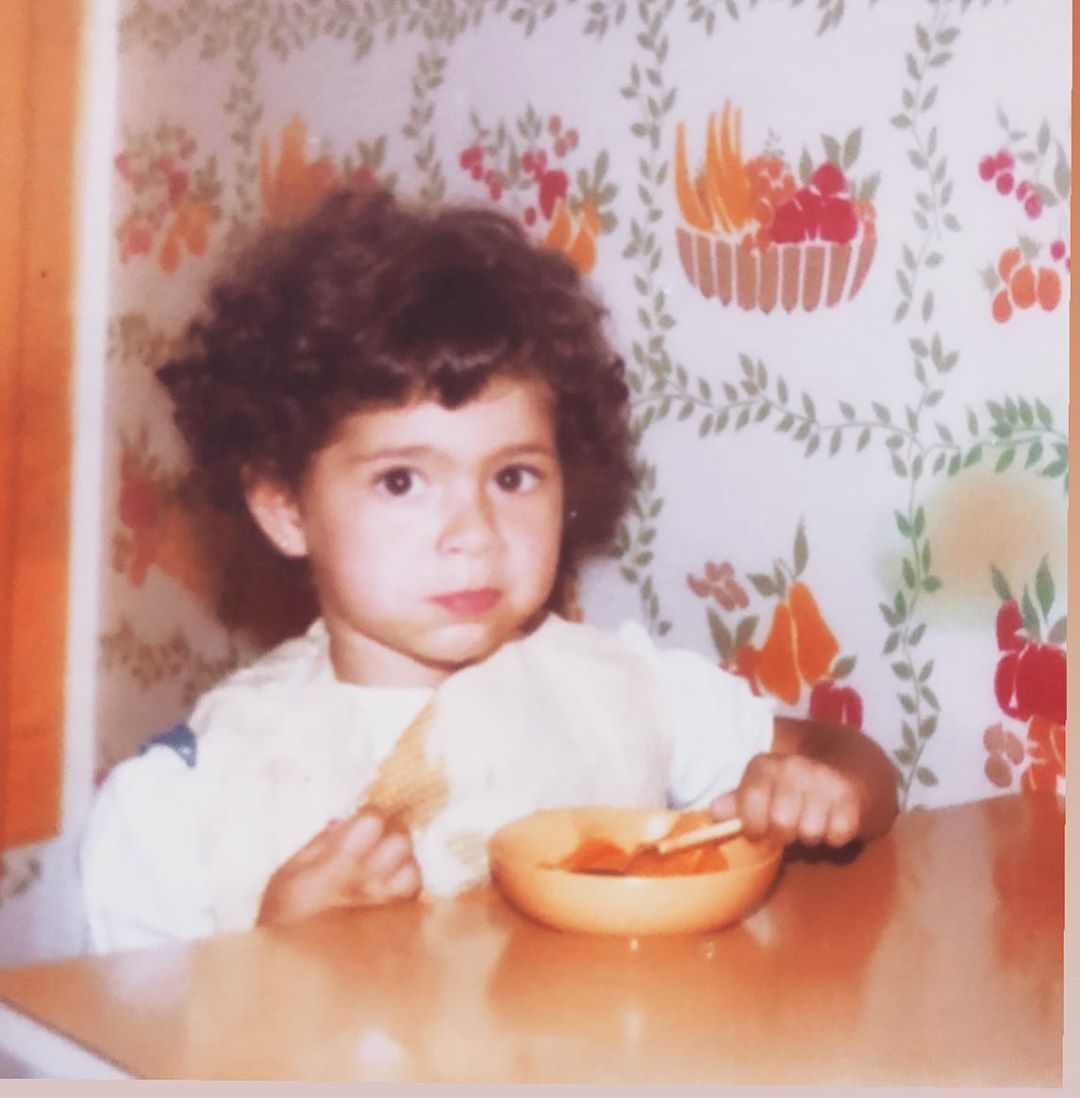 antonella rios de nina igual a su hijo Manu