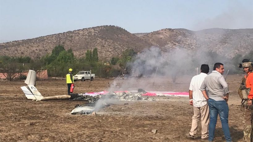 Dos personas fallecidas tras caída de un planeador en Colina