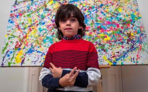 Mikail Akar: El "mini Picasso” que causa furor en todo el mundo