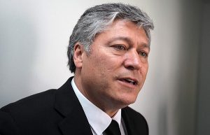 Patricio Yáñez sobre estado de salud de su madre: "No me reconoce"