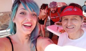 Padre se hizo viral por su respuesta luego de que su hija le contara que es bisexual