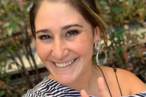 Belén Mora saca aplausos con sensual fotografía en ropa interior