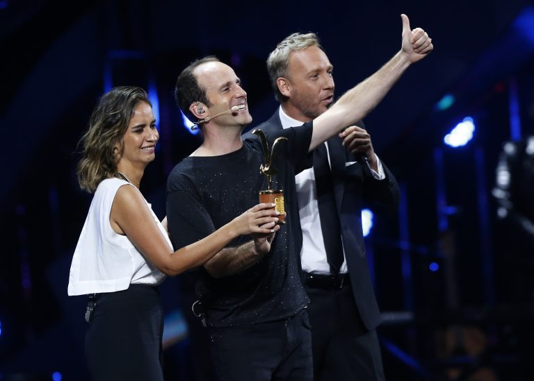 Así celebró Stefan Kramer su paso por Viña 2020: imitó a Joaquín Phoenix