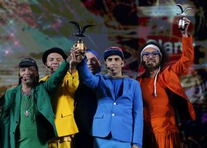 Fusión Humor explicó su abrupta salida del escenario en Viña 2020