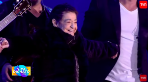 Natalino hizo bello homenaje a Cecilia en su show de "Viva Dichato"