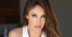 ¡Con esta tierna postal Anahí anunció el nacimiento de su segundo bebé!