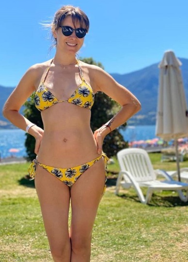 carla compartió fotos en bikini y un mensaje 