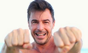 Giancarlo Petaccia impresiona en redes con sus marcados six pack