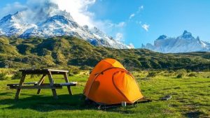 ¿En busca de una noche especial? Descubre los mejores lugares para acampar en Chile