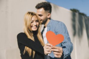 Ver a tu pareja una vez a la semana es lo necesario para ser feliz, según la ciencia