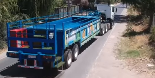 piscina movil en Paine inspirada en los simpson