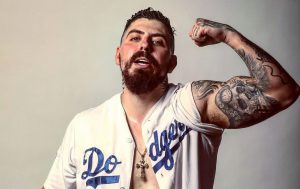 Así cubrió Sargento Rap su tatuaje en honor a Ignacia Michelson