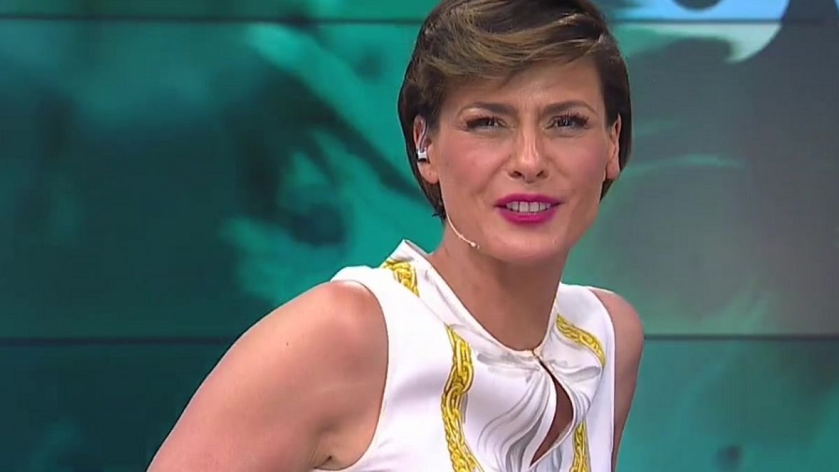 Comodidad ante todo: Tonka Tomicic muestra cómo conduce "Bienvenidos" desde su casa