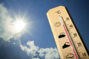 Precauciones para cuidar a tus hijos durante las olas de calor