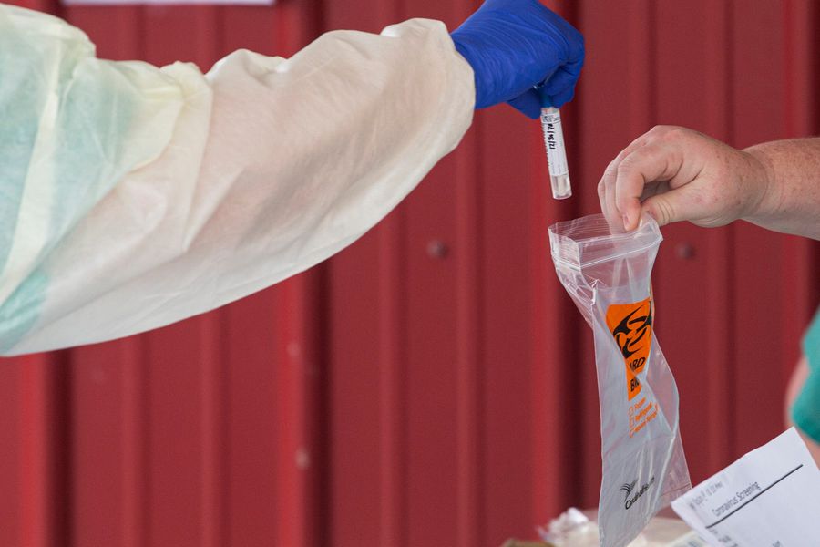 Minsal fija el precio máximo por examen de coronavirus