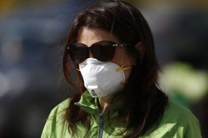 Mujer recibió insólitos comentarios tras ofrecer cubre mascarillas gratis en Facebook