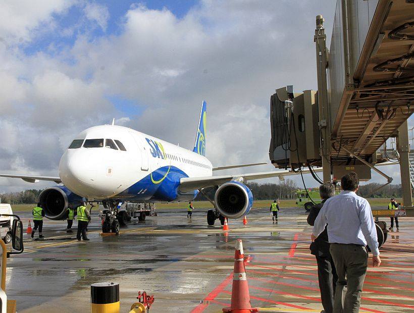 se cancelan los vuelvos de sky hasta el 30 de abril 