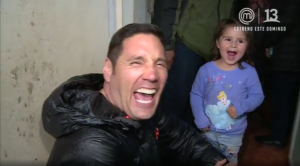 Niña imitó risa de Pancho Saavedra y enamoró al animador