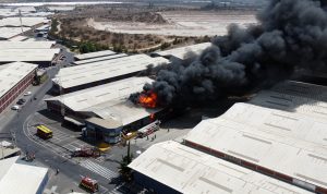 Víctimas de incendio en bodegas de Pudahuel aumentan a cuatro fallecidos