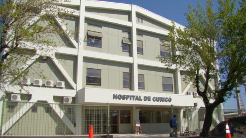 hospital de curicó recibe insumos médicos