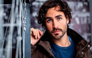 Matías Assler sorprende con osado desnudo en Instagram