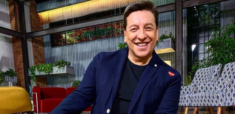 El emotivo reencuentro de JC Rodríguez con su mamá: 'Por fin te veo'