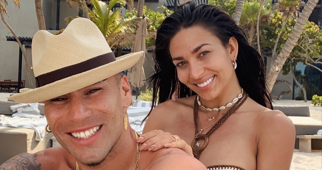 Con emotivo mensaje, Raúl Peralta celebra aniversario con Lisandra Silva