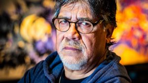 Muere en España escritor chileno Luis Sepúlveda, por coronavirus