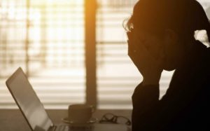 Consejos para aliviar el estrés ocular que produce el computador