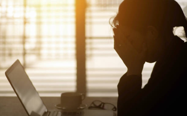 Consejos para aliviar el estrés ocular que produce el computador