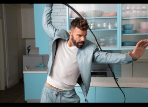 Ricky Martin sorprendió con sesión de fotos para revista italiana