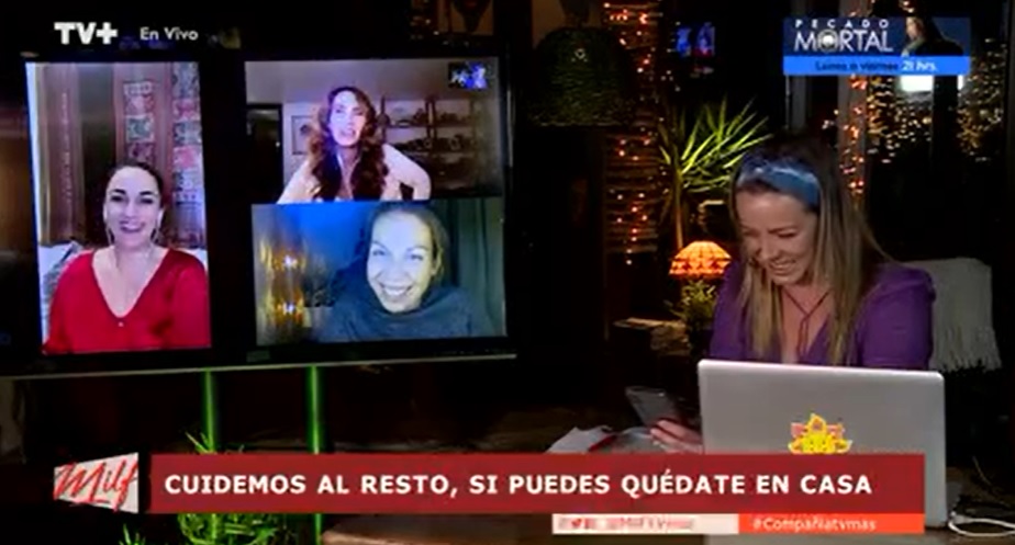 claudia y su hermana se emocionaron al recordar gesto de una de ellas