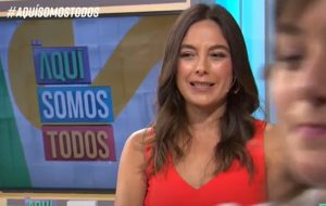 'La ca...': El chascarro vivido por Ángeles Araya en "Aquí somos todos"
