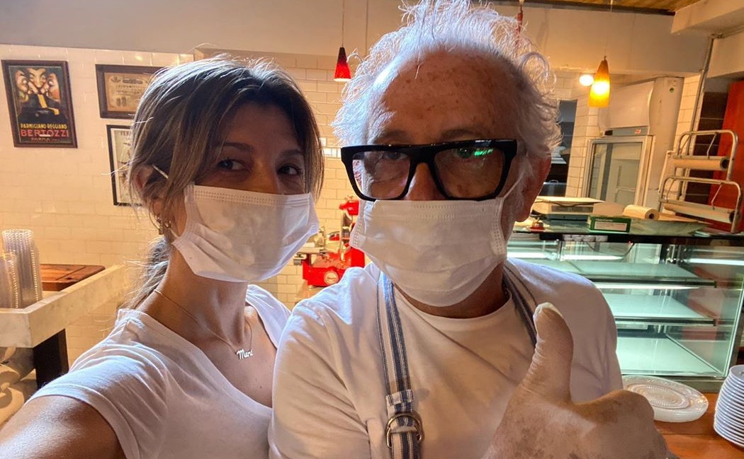 Ennio Carota se reinventa para mantener su restorán: Hace delivery