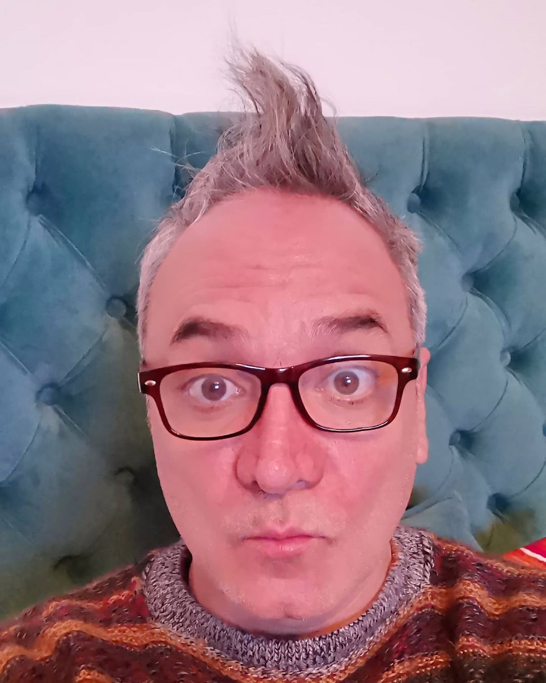 luis jara y su cambio de apariencia por cuarentena