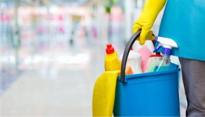 Intoxicaciones aumentan en un 64% por productos de limpieza