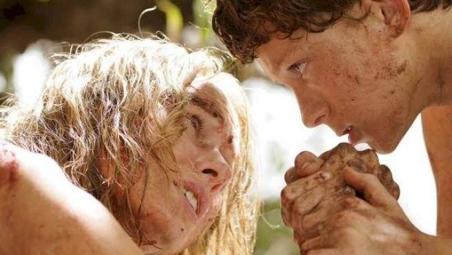 Niño que inspiró película 'Lo imposible' es médico y combate el coronavirus