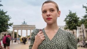 La potente historia detrás de la actriz Shira Haas de la serie 'Poco ortodoxa'