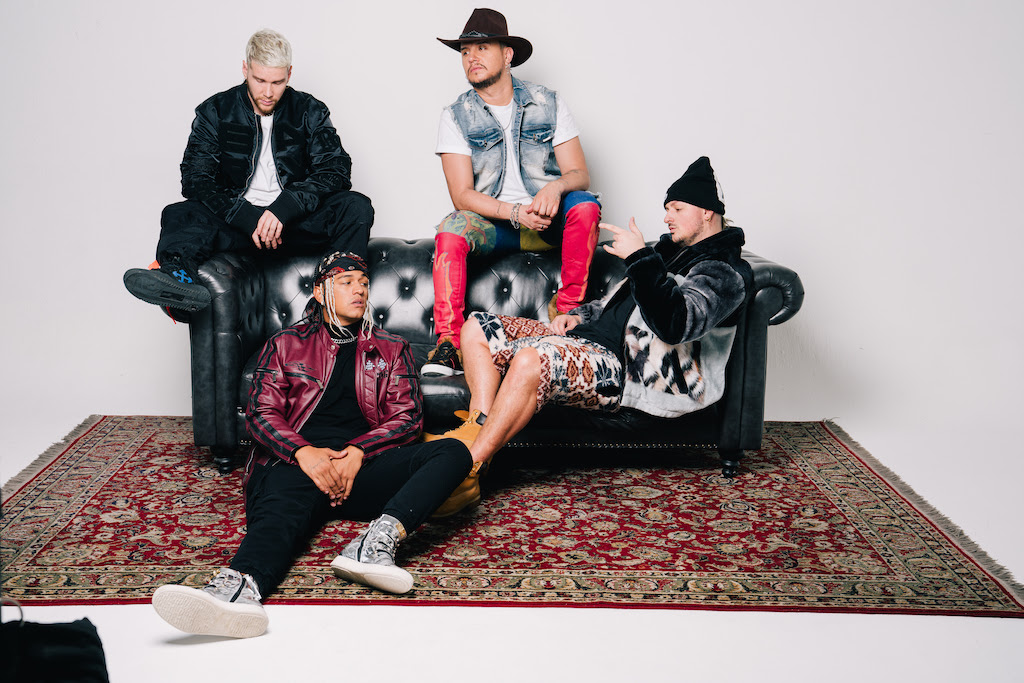 #AlertaDeEstreno ¡Revisa el nuevo videoclip de Piso 21!